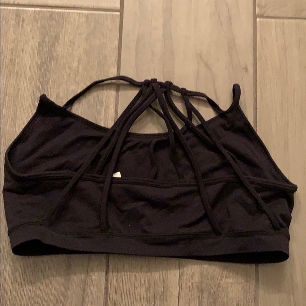 Sports bra - Picture 2 of 3